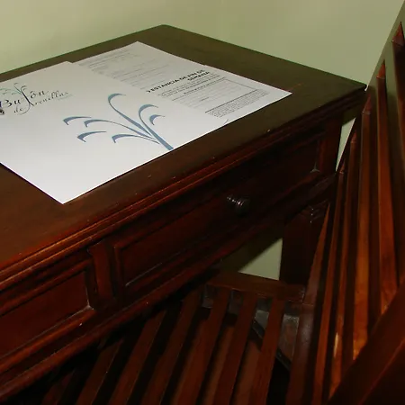 Bufon De Arenillas 3*