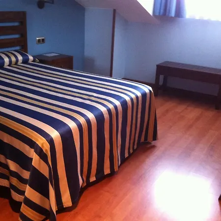 Bufon De Arenillas 3*